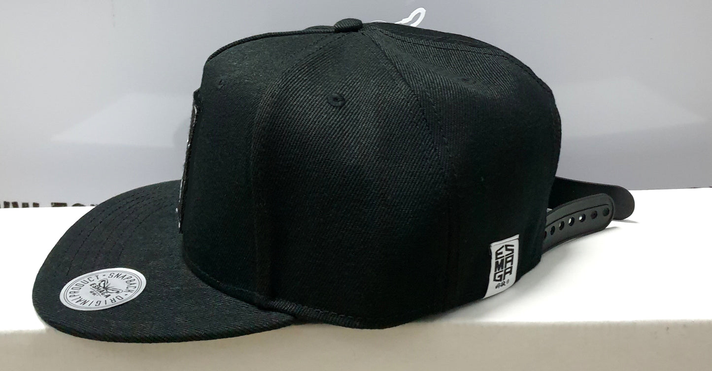 SnapBack Black